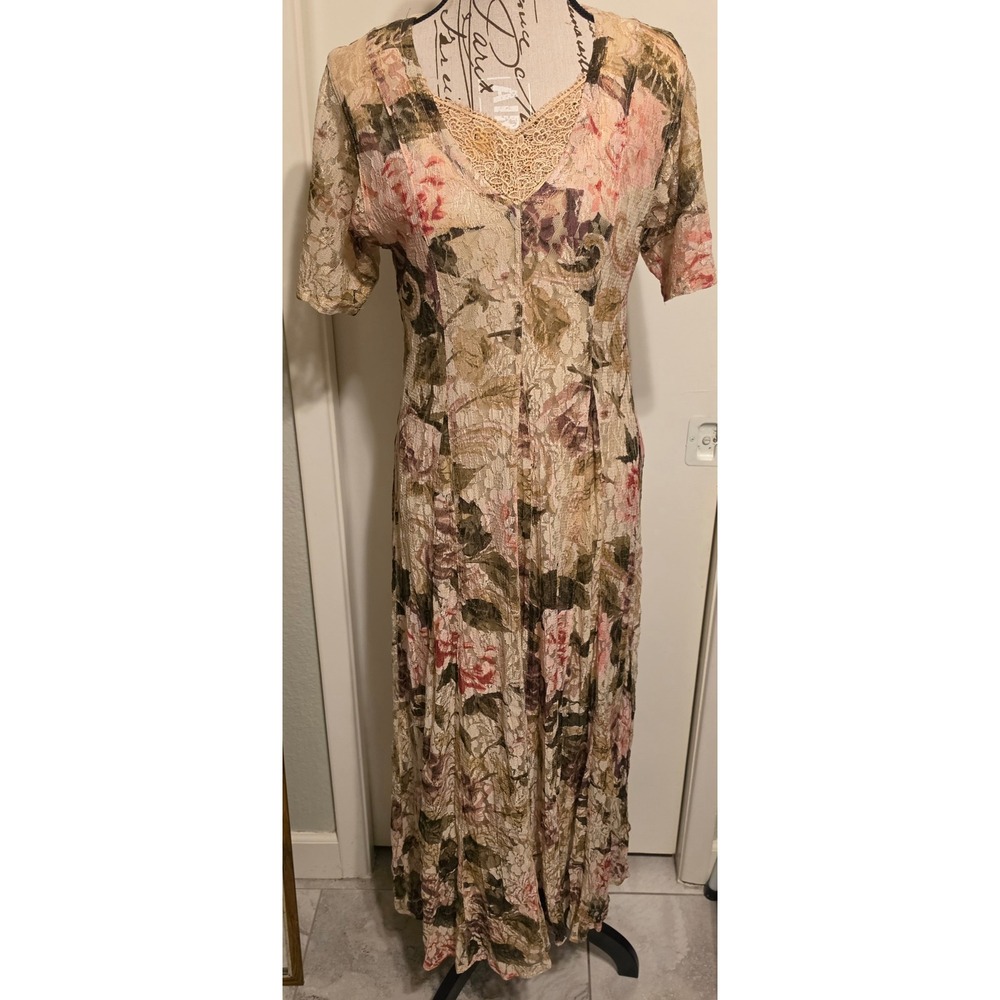 Nostalgia Vintage Floral Lace Maxi Dress Pink Green Cream V-Neck Lace Trim Small